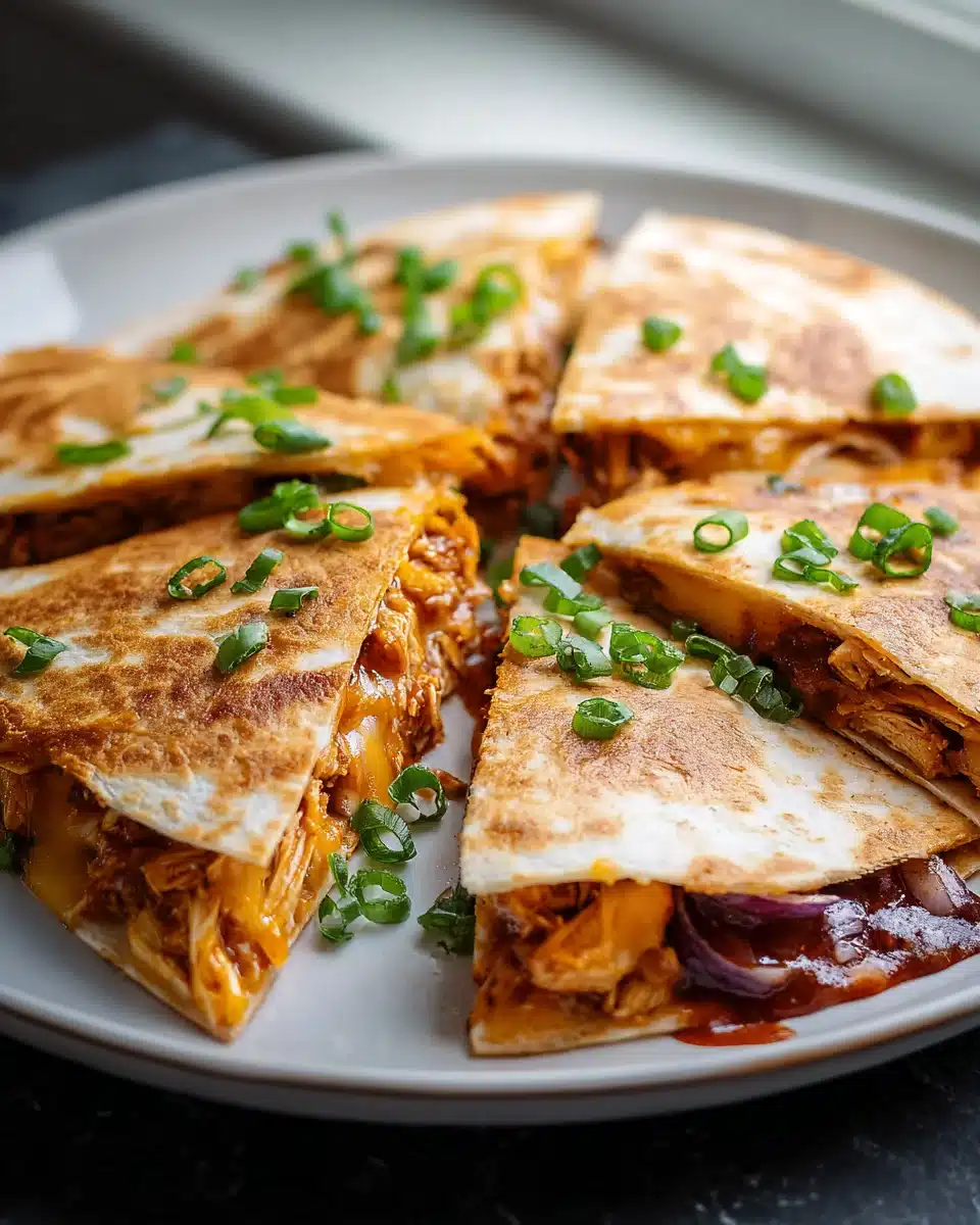 Leckere BBQ Chicken Quesadillas: Einfach und Schnell zubereiten!